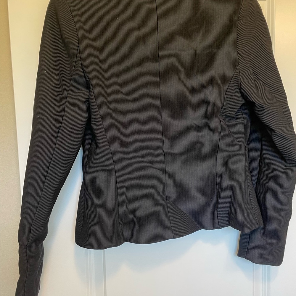 Jacket - Picture 5 of 5
